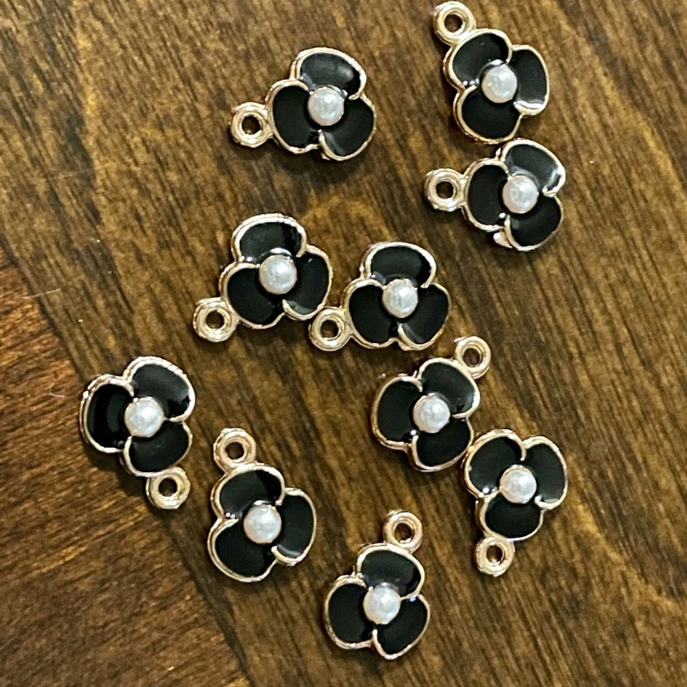 Black Flowers chain for create earrings, bracelet, necklaces etc..
